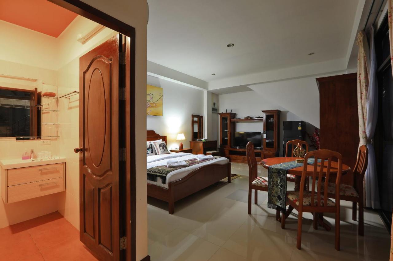 Palm Oasis Daire Nai Harn Dış mekan fotoğraf